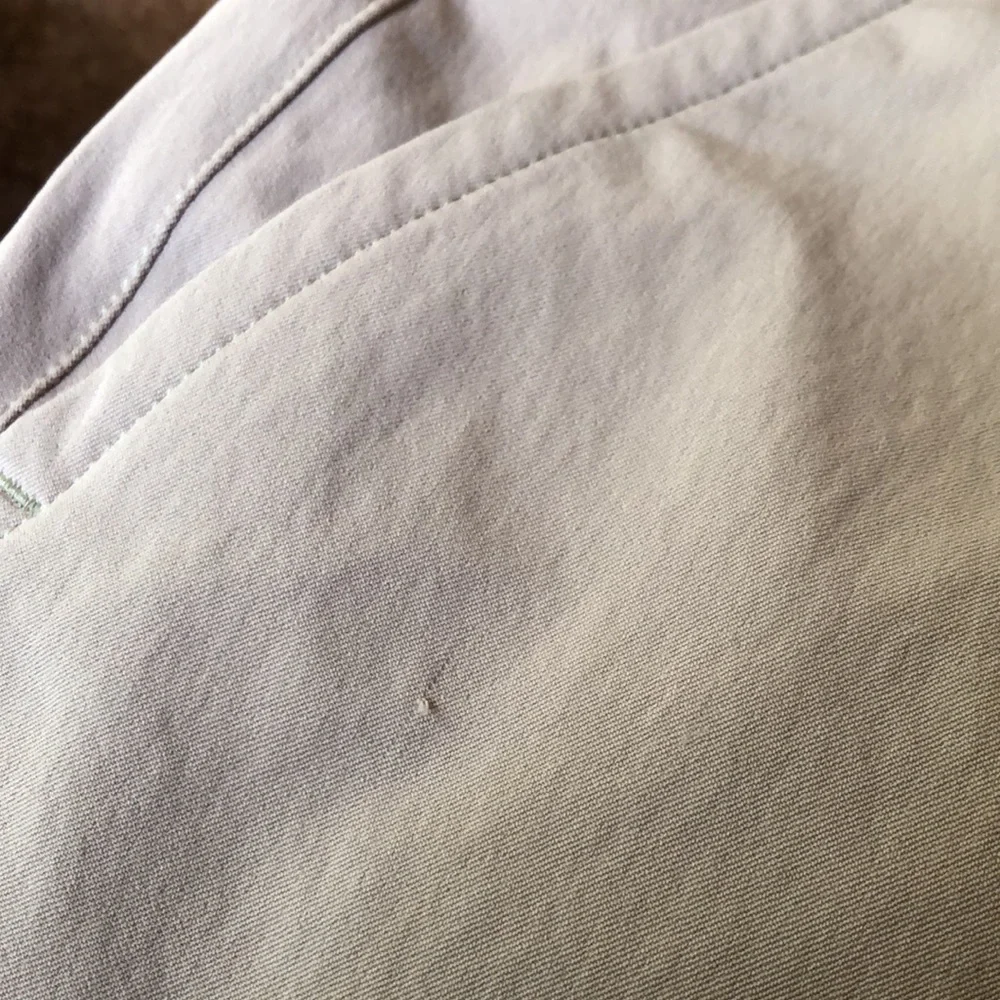 Under Armour Tan Performance Nylon Men's Pants Size 36 x 32